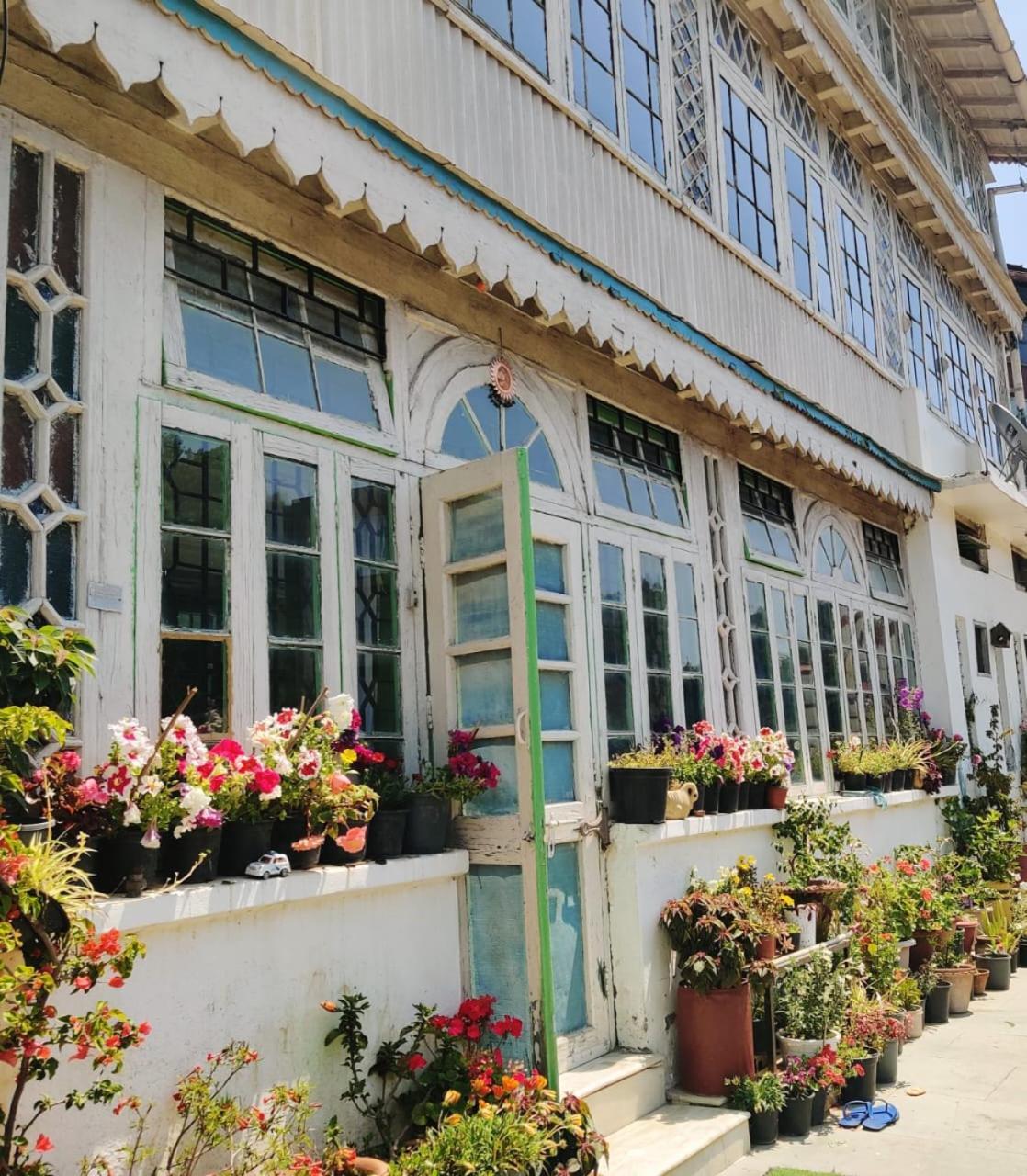 Mohraj Home Stay Bhowali Eksteriør bilde